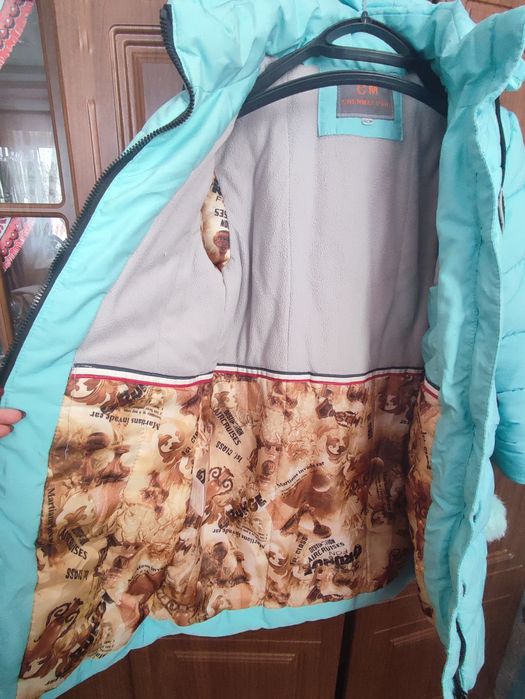 Зимова куртка для дівчинки 135-140см