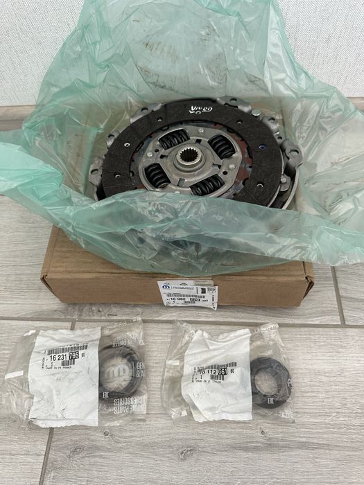 Комплект зчеплення 1608222080  Citroen/Peugeot