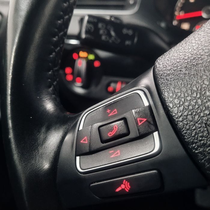 Vw Jetta 1.6 Tdi - Muito bom estado, pronto para entrega imediata