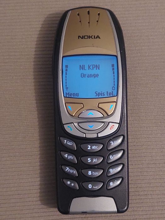 Telefon Retro Nokia 6310i