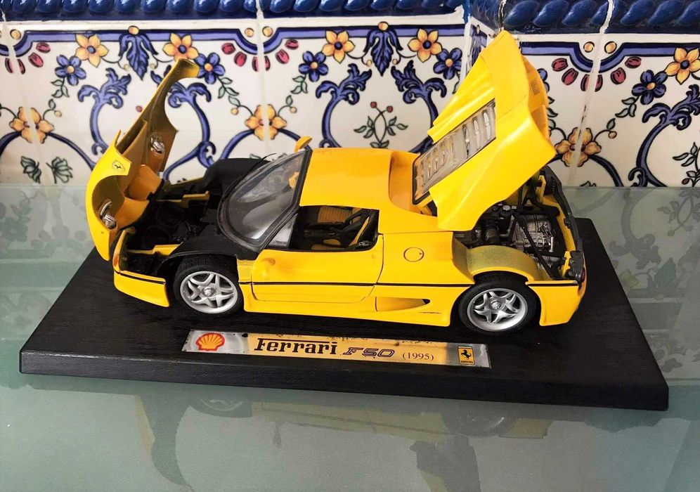 Carros metal burago coleção shell ferrari f50 1/18 miniaturas