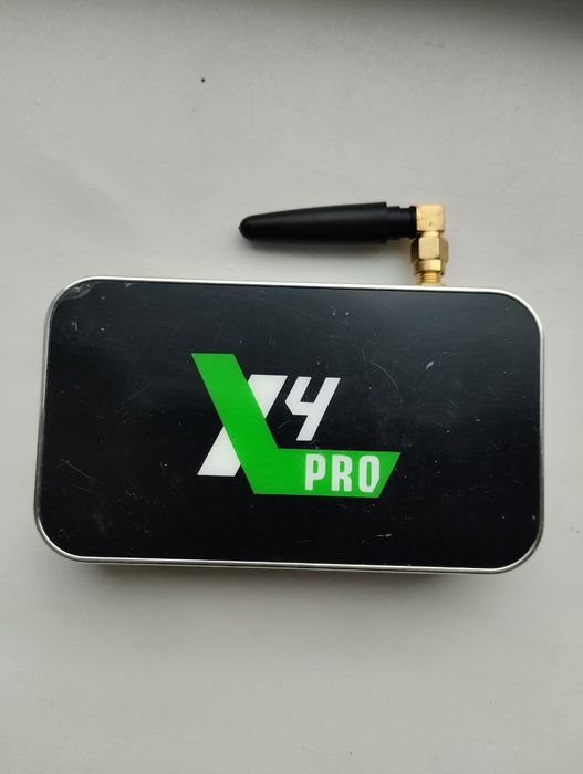 Android TV приставка UGOOS X4 PRO 4/32 amlogic S905X4 smartbox AV1