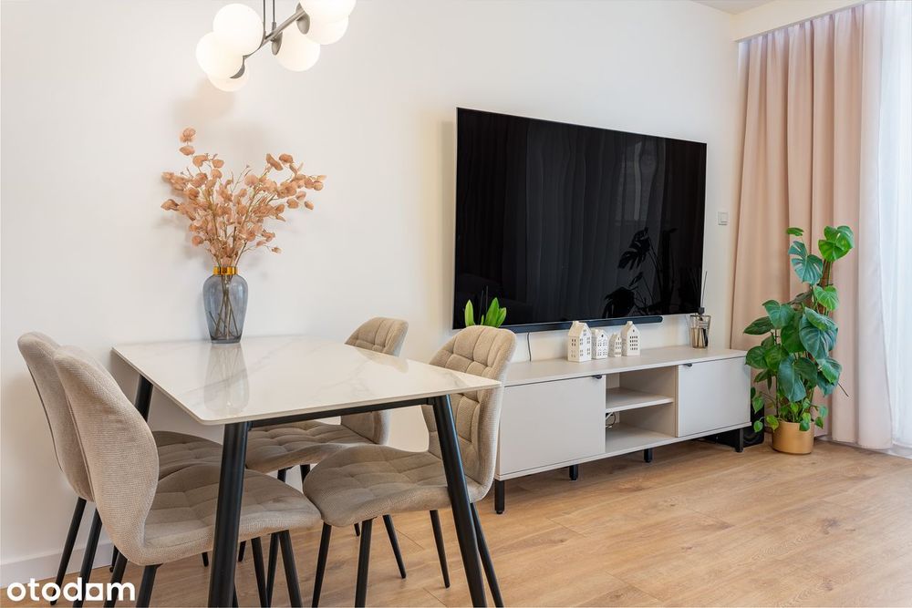 Dwustronny apartament z widokiem  9 piętro Quattro