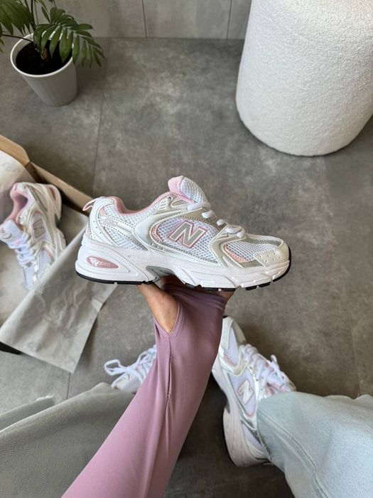 New Balance 530 Silver Pink жіночі кросівки ню беланс 530 рожеві