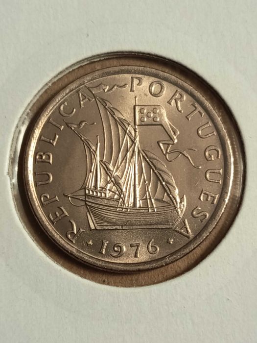Moedas de 5 escudos Cupro-Níquel