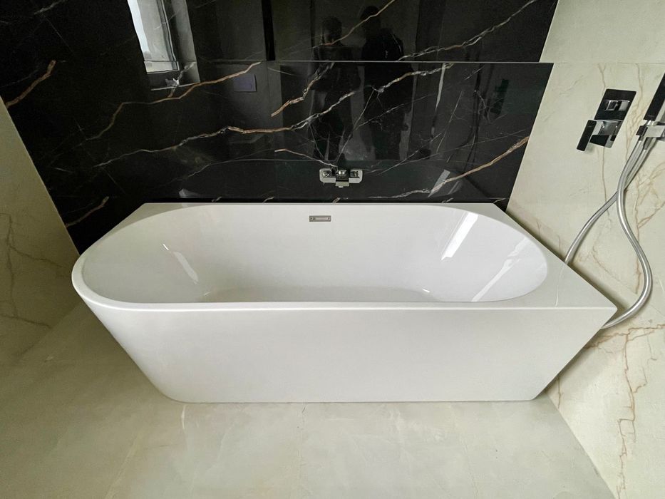 Wanna wolnostojąca narożna prawa Mexen