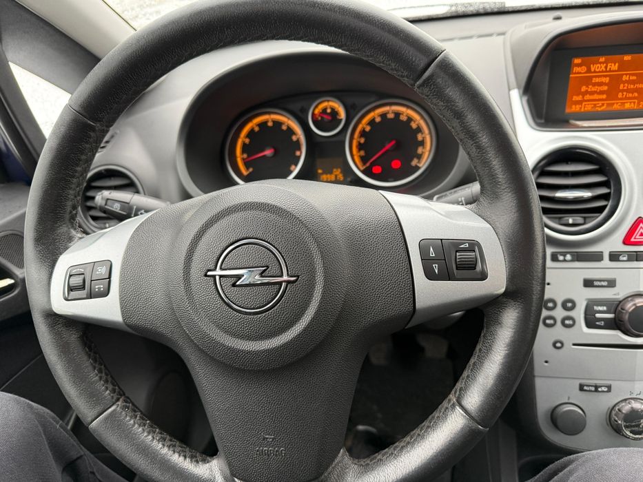 Opel Corsa 2013  1,4