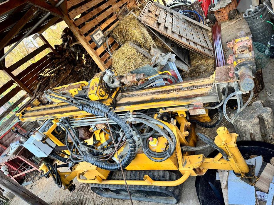 wiertnica hydrauliczna Wiercenie Studnie  SEDIDRILL 200 DO 100 m