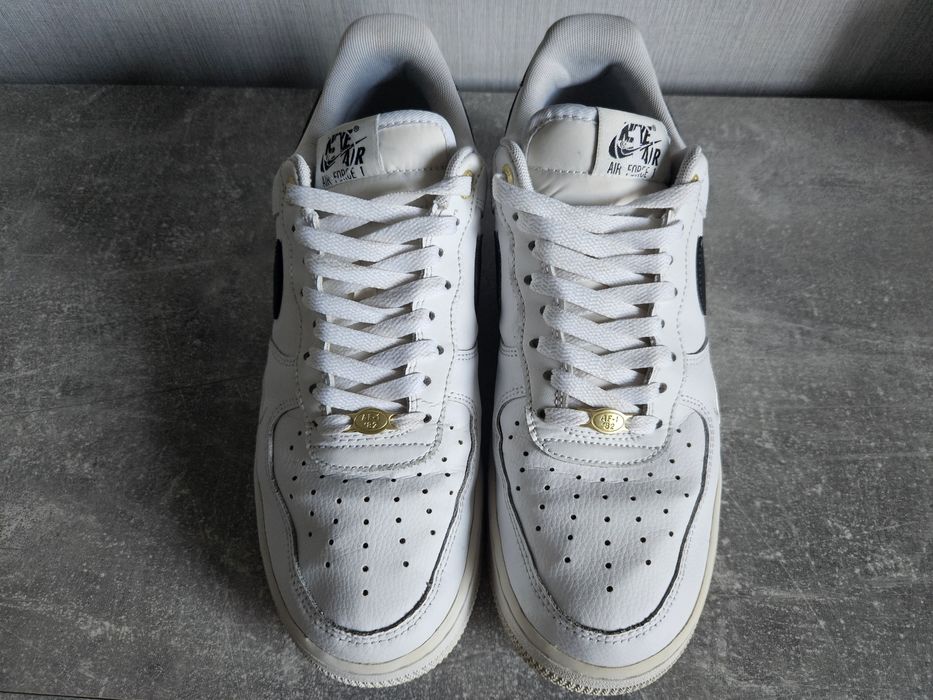 Кросівки Nike Air Force 1'07 LV8, 27.5см