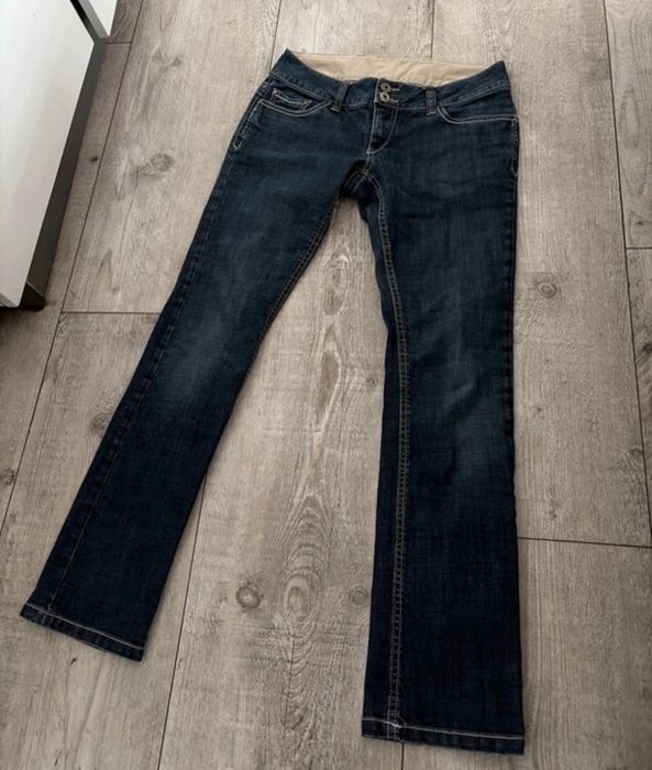 Jeansy z niskim stanem low rise