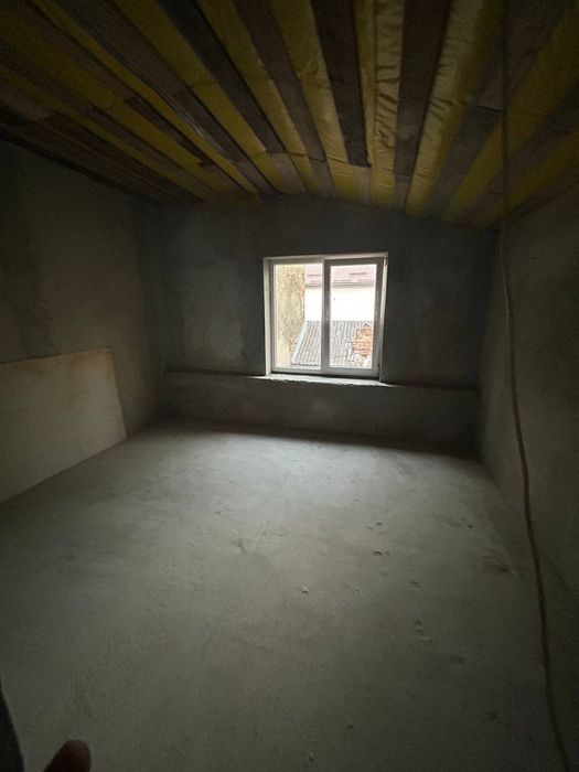 ,, ЦІНУ ЗНИЖЕНО,,,ЦІКАВА, ЗРУЧНА, двоповерхова квартира