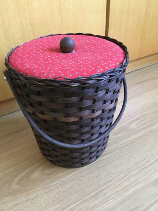 Kosz, wiadro, wiklinowe, ala antyk