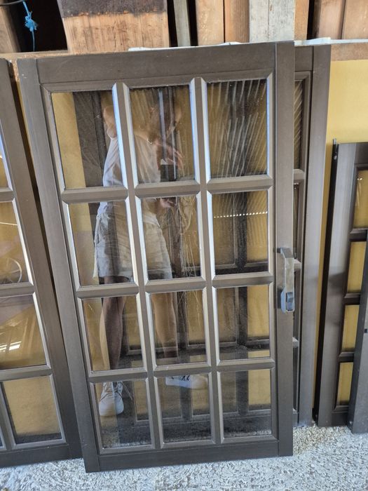 3 Janelas de alumínio + persianas