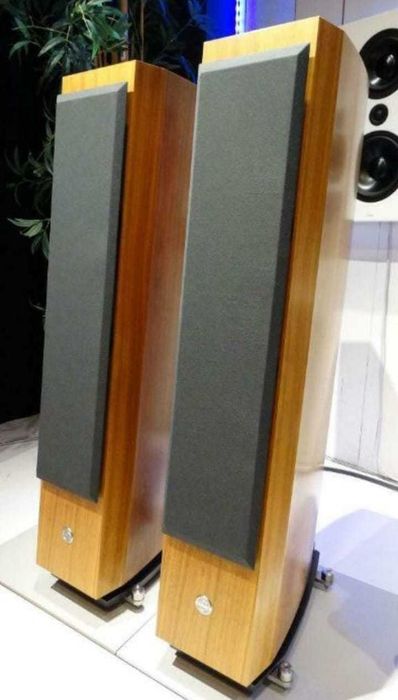 (OPORTUNIDADE)Colunas Gamut M 5