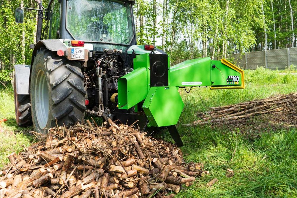 Rębak do cięcia gałęzi zrzyn odpadów ZIKO X-160 === ROZDRABNIACZ DUZY