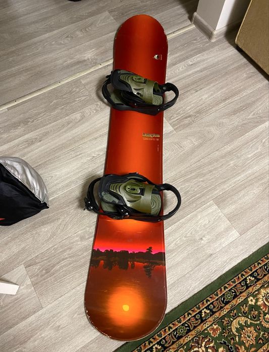Сноуборд в гарному стані