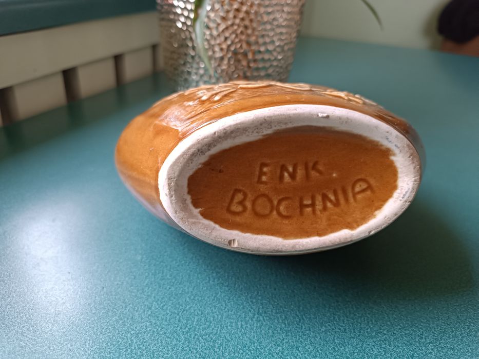 Ozdobny ceramiczny koszyczek