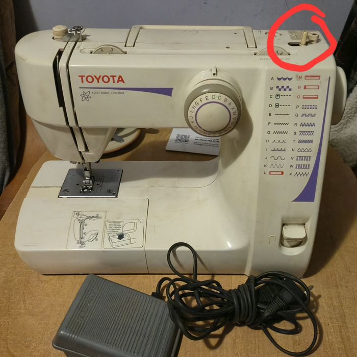 Maszyna do szycia Toyota