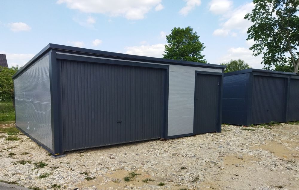 Garaż, pomieszczenie gospodarcze ocieplane 6x5,8m.