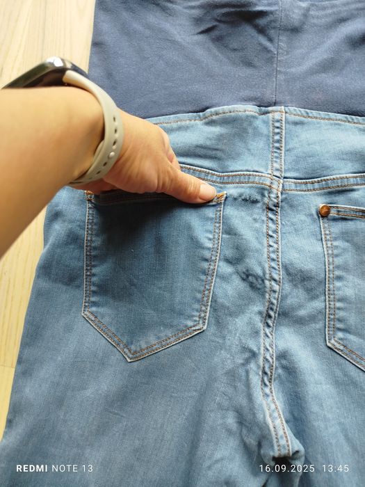 Wygodne niebieskie przecierane ciążowe jeansy dżinsy spodnie jeansowe