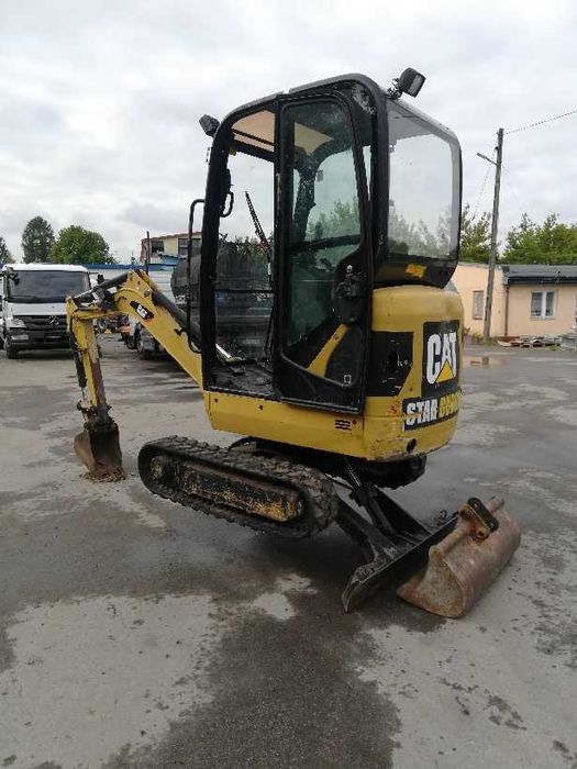 Sprzedam minikoparkę CAT 301.4c