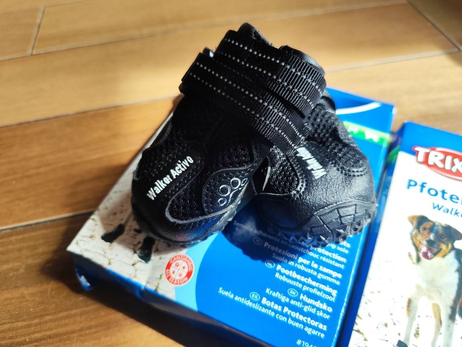 Buty dla psa Trixie komplet (4 sztuki) rozmiar S-M