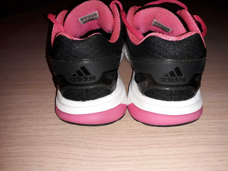 Sapatilhas adidas