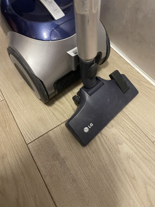 Пилесос LG VK72104HUA  компресор пилосос пылесос порохотяг