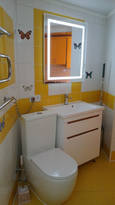 Будиночок ПОДОБОВО  зі СВІТЛОМ і теплом в ЦЕНТРІ міста !!!