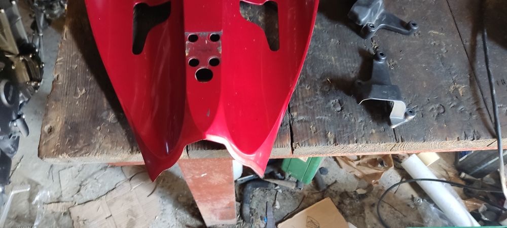 Yamaha R1 rn 19 wypełnienie ogona