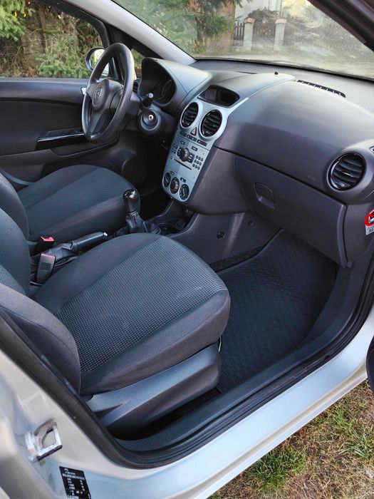 Opel Corsa B+G