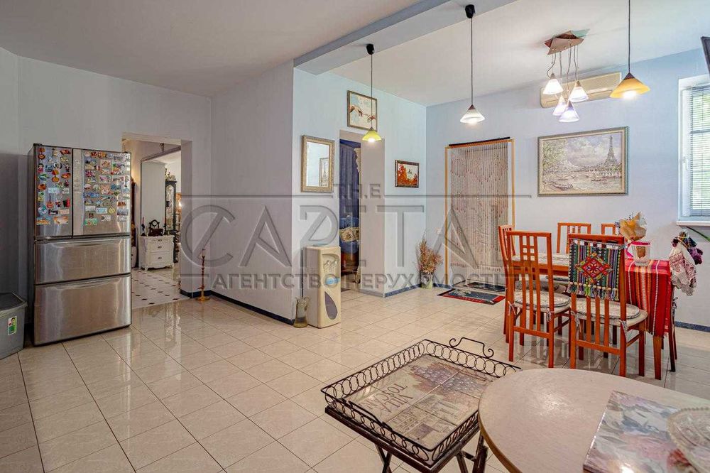 Терміново! Продаж будинку, 400м2, 12 сот. ділянка, Гнідин