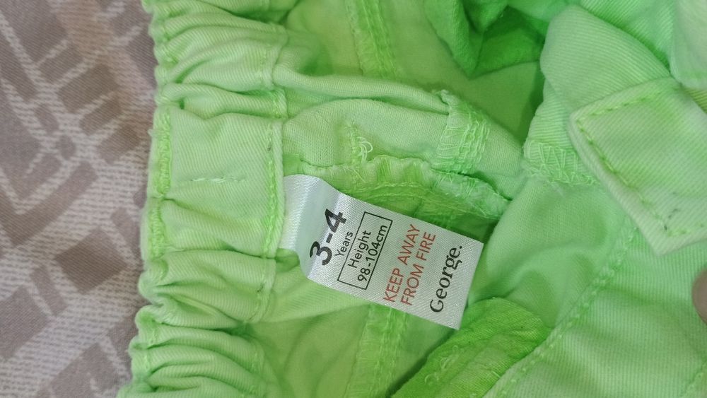 Штани для дівчинки