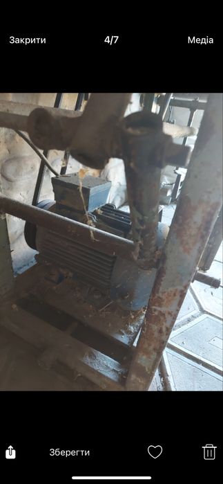 Деревообробний станок.