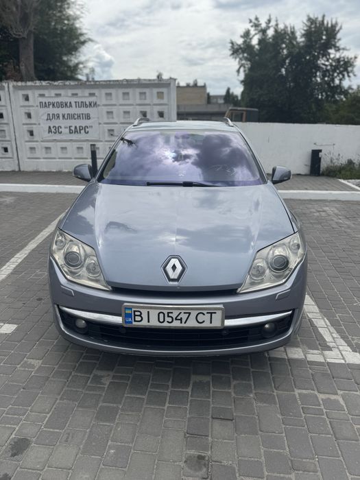 Ranault Laguna3 гарний стан
