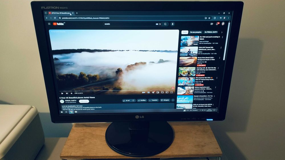 Monitor LG 22" Flatron W2241S