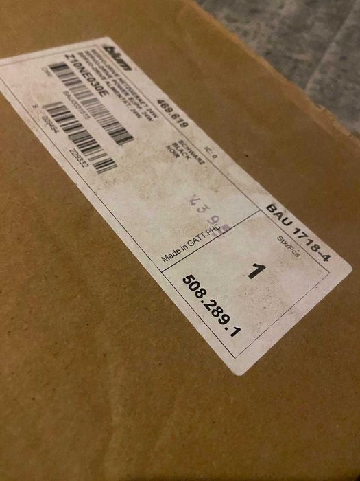 SERVO DRIVE Blum zasilacz  uchwyty dystanse zestaw