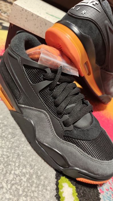 Мужские кроссовки AIR JORDAN 4 RM BLACK / STARFISH