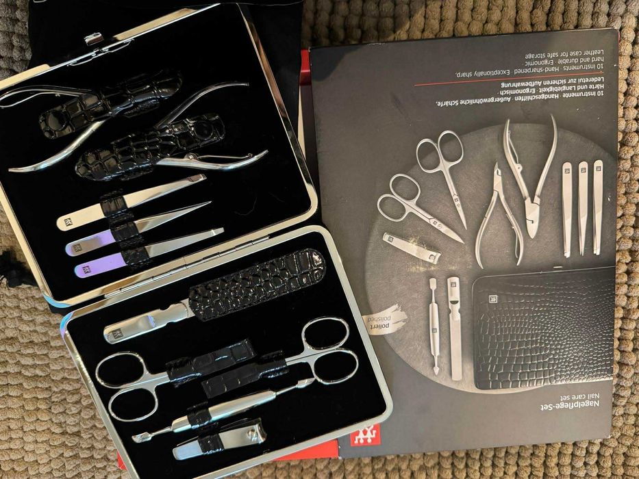 Zestaw do paznokci manicure pedicur Zwilling Classic Inox 10 elementów etui 20046(7)