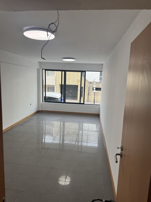 Arrenda-se Sala em Clínica – Póvoa de Varzim