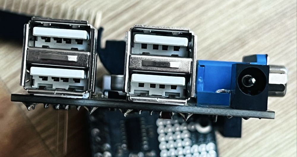 NOWY zestaw nakładek Raspberry Pi: SupTronics X100 + Serial Pi RS232