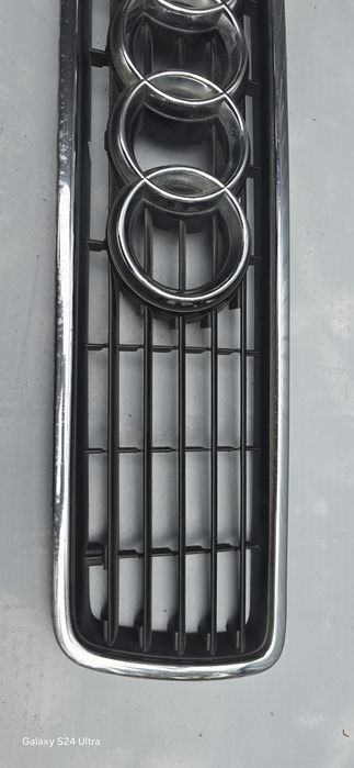 Gril Atrapa Maski Audi 80 B4