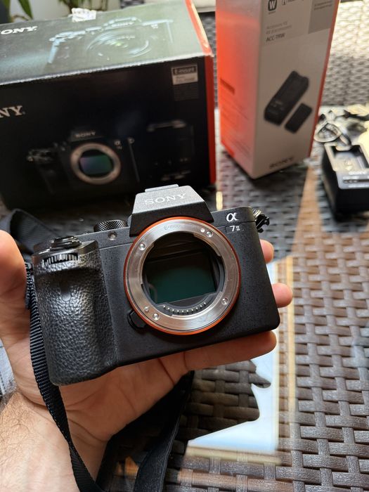 Sony A7 ii + objetiva 28-70mm + 2 baterias + filtro ND
