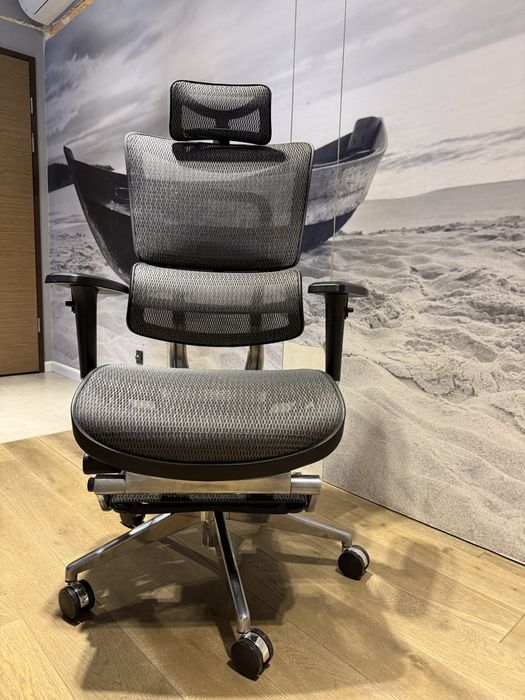 Fotel biurowy Diablo Chairs V-Master czarny