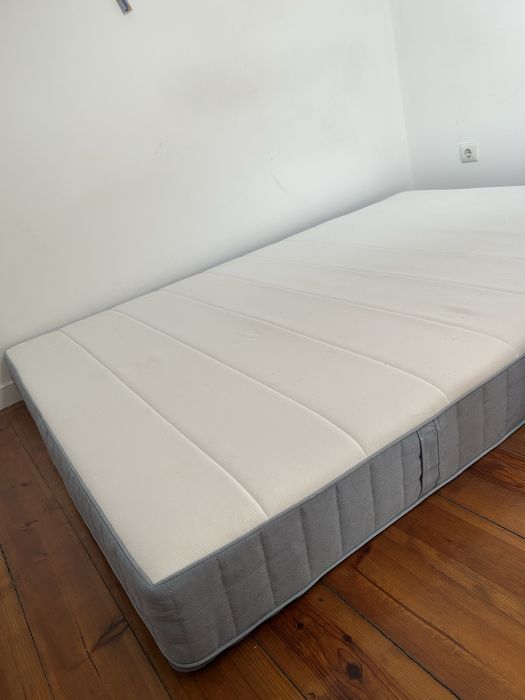 Colchão IKEA VESTERÖY  140x200 – Como Novo | 130€