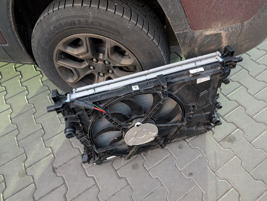 Усилитель бампере перед Jeep Compass 17-25