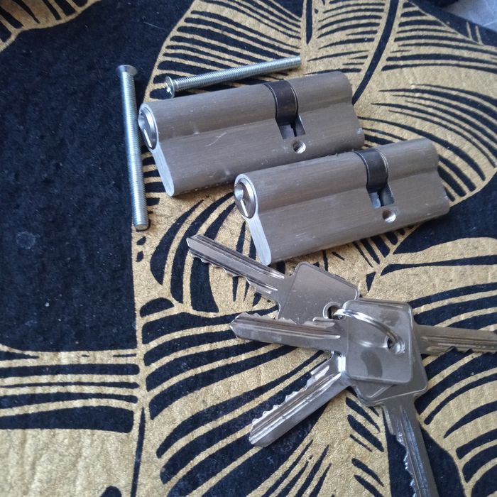 Wkładka bębenkowa 30/50 2szt do tego 5kluczy 3cm/5cm