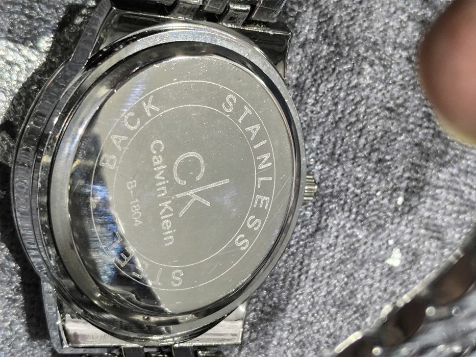 Mega zegarek damski bizuteryjny