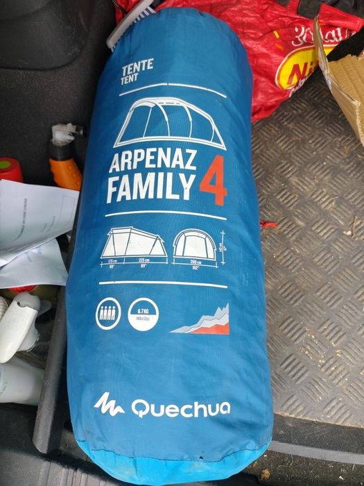 Namiot Arpenaz Family 4 z przedsionkiem
