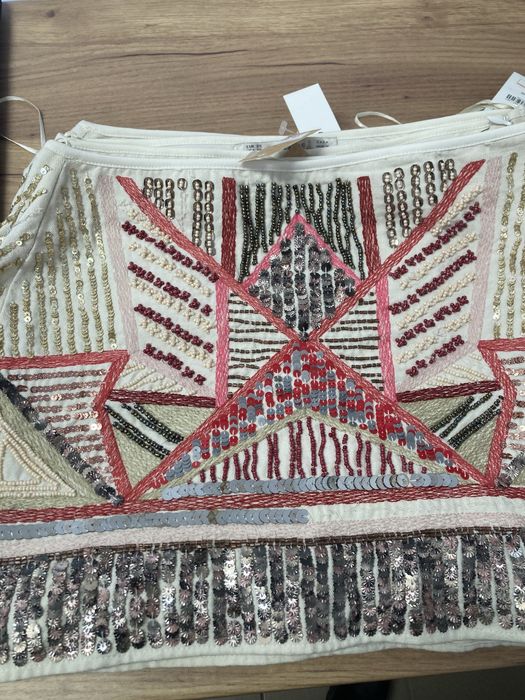 Cekinowa spodniczka mini